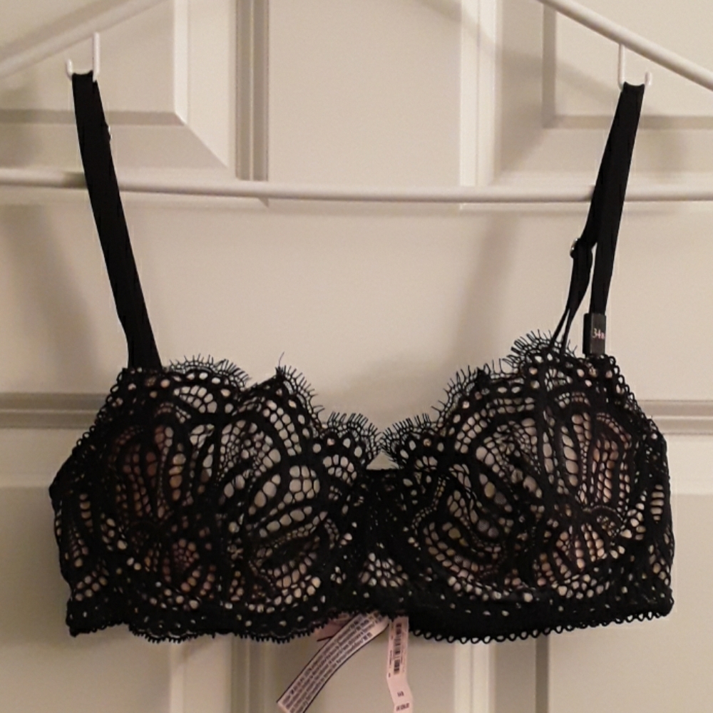 VS Wicked Unlined Uplift Bra